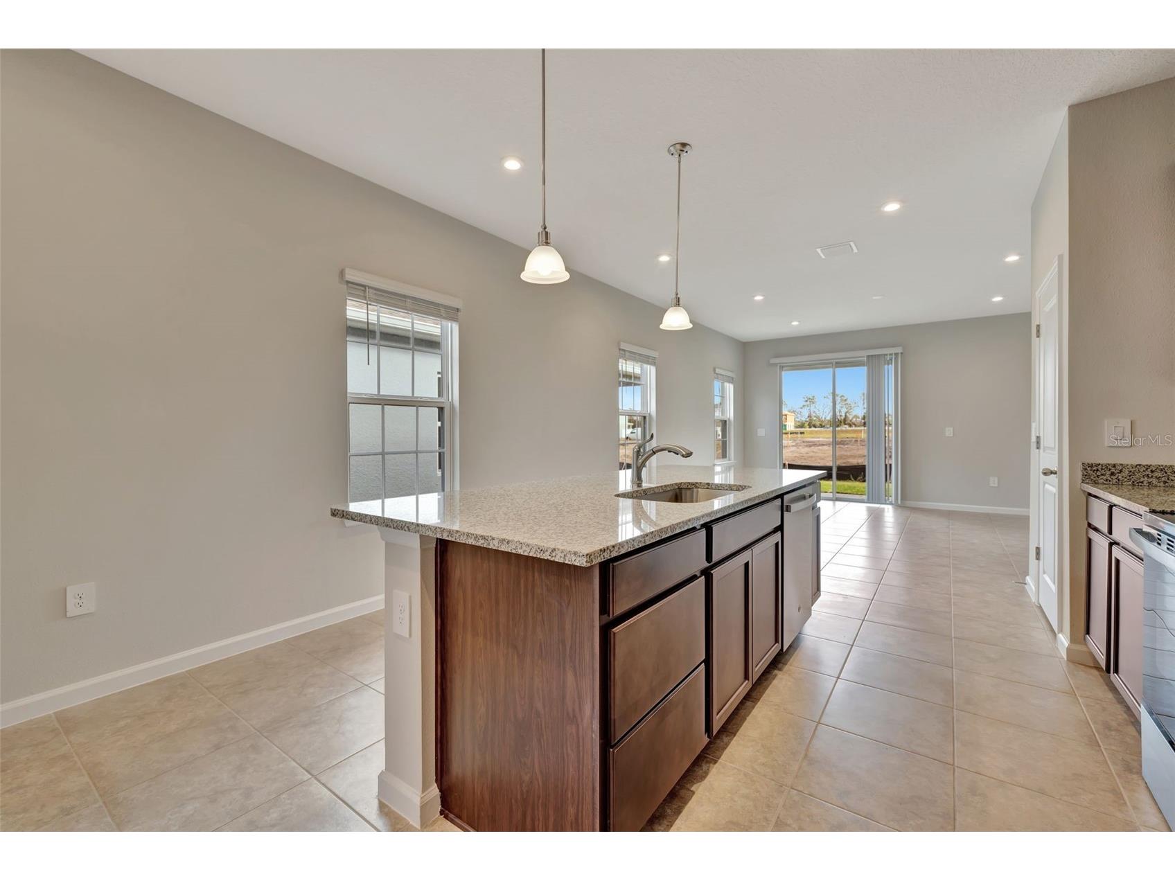 4525 Pippin Lane Lakewood Ranch FL 34211 A4698952 image6