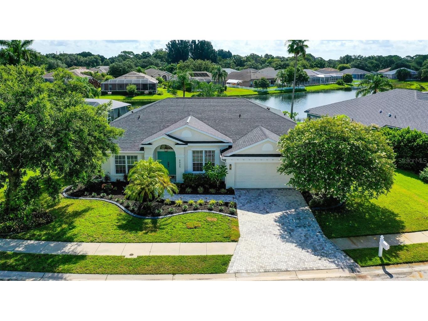 4525 Useppa Drive Bradenton FL 34203 A4618323 image1