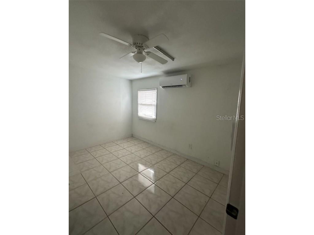 4525 W North Street Tampa FL 33614 TB8425167 image12