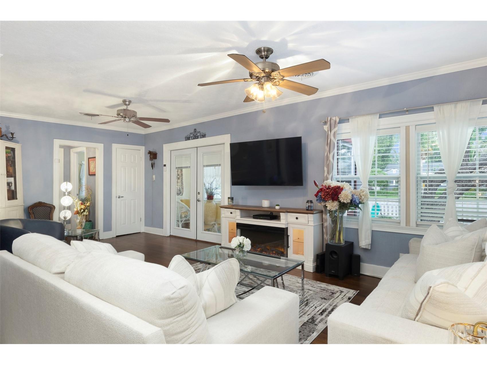 4526 1st Avenue N Saint Petersburg FL 33713 TB8494174 image12