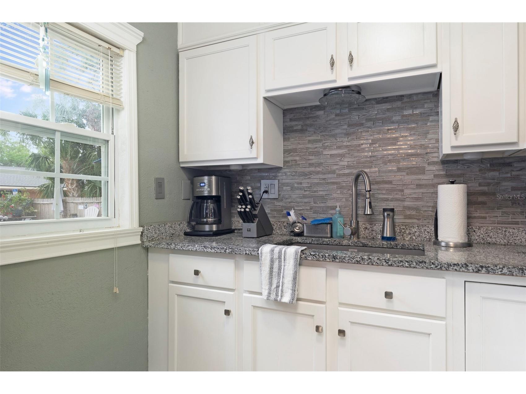 4526 1st Avenue N Saint Petersburg FL 33713 TB8494174 image17