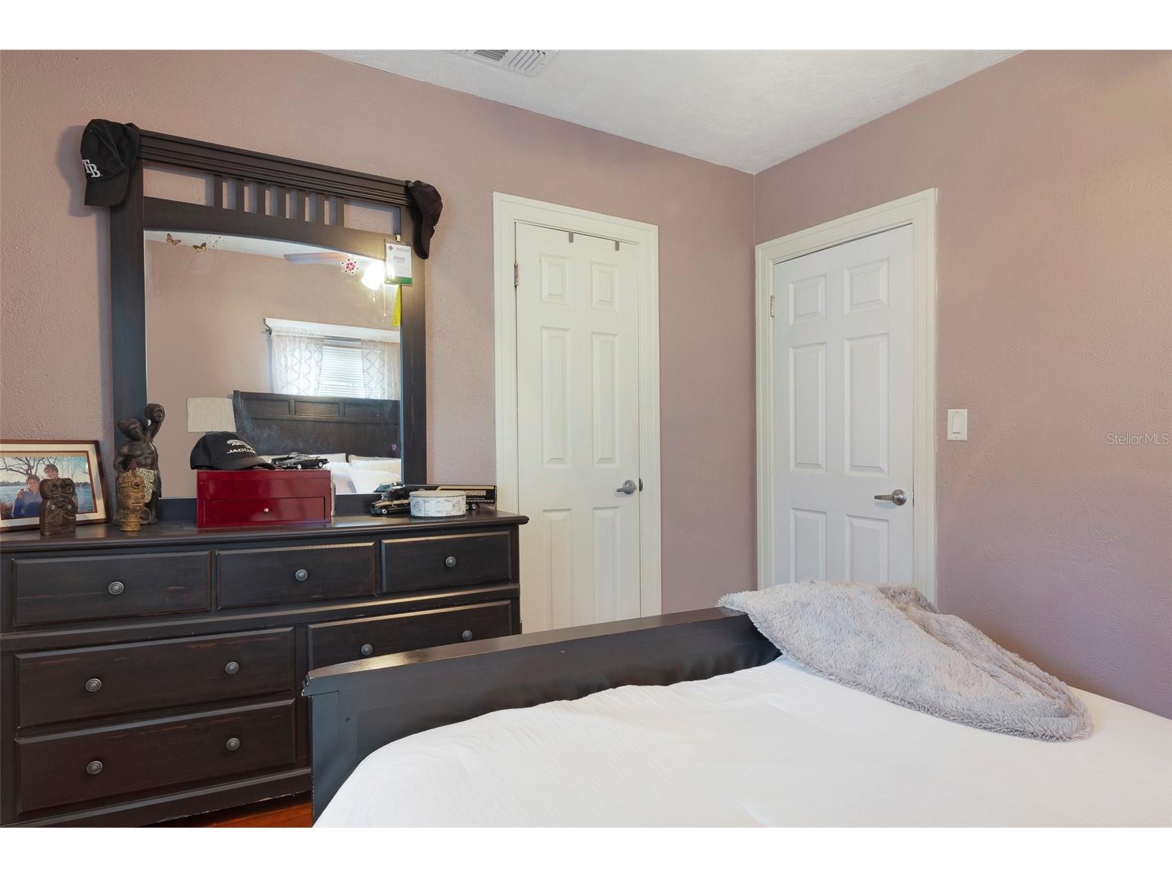 4526 1st Avenue N Saint Petersburg FL 33713 TB8494174 image28