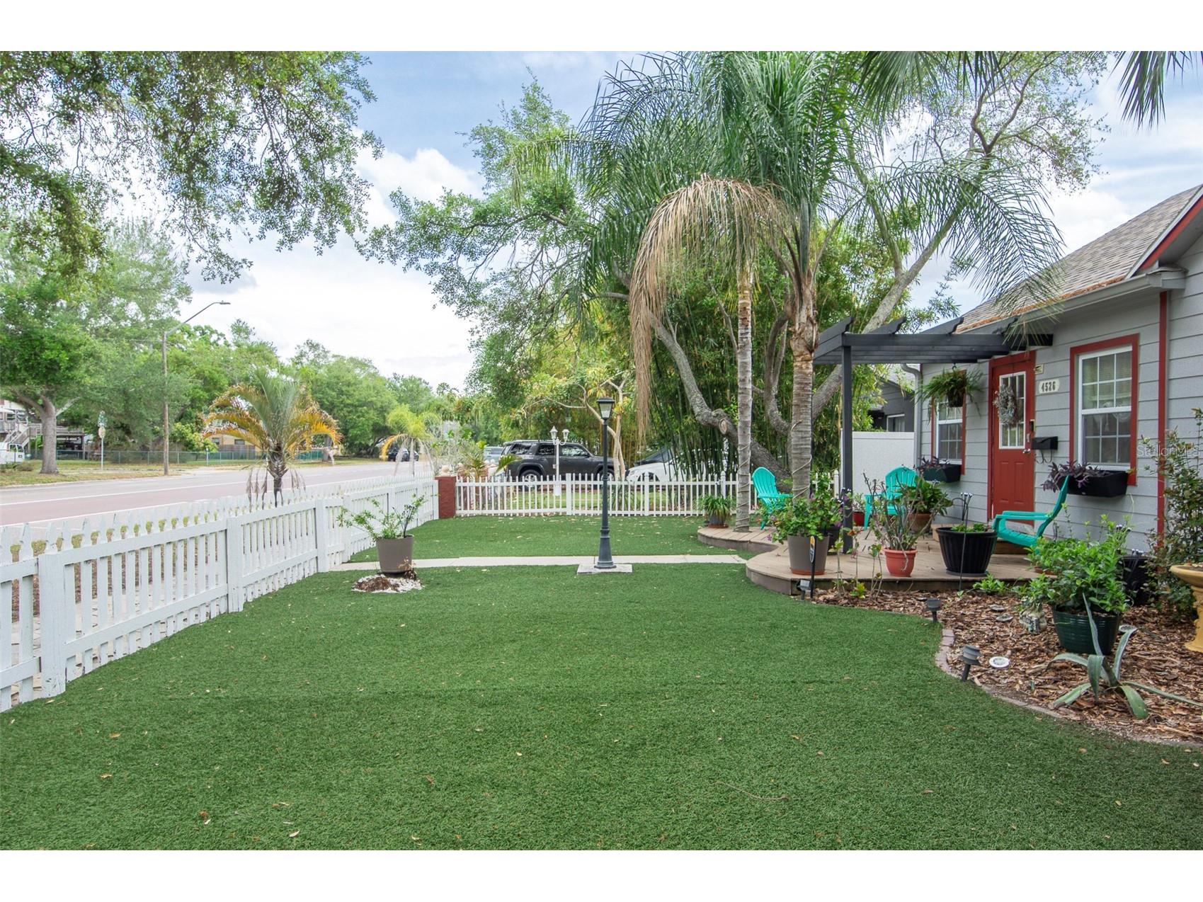 4526 1st Avenue N Saint Petersburg FL 33713 TB8494174 image5