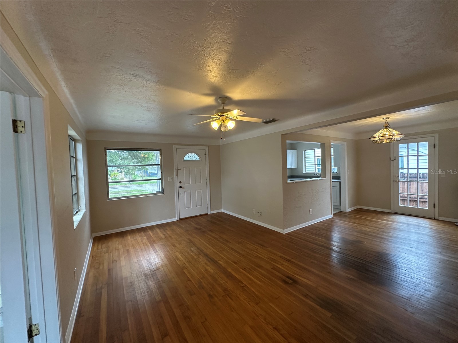 4526 6th Avenue N Saint Petersburg FL 33713 TB8514875 image7