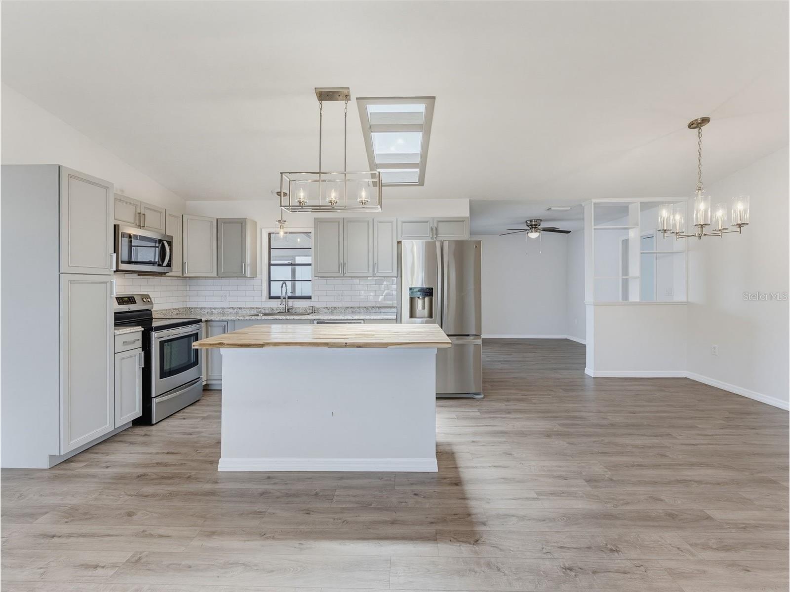 4526 Bayridge Court Spring Hill FL 34606 W7887554 image10