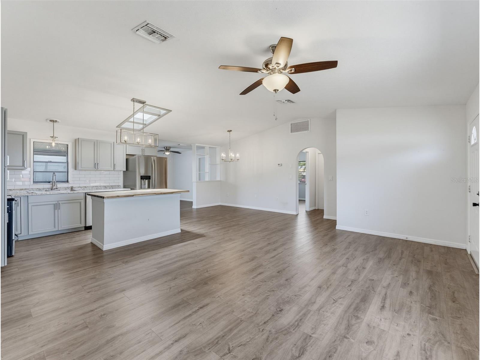 4526 Bayridge Court Spring Hill FL 34606 W7887554 image8