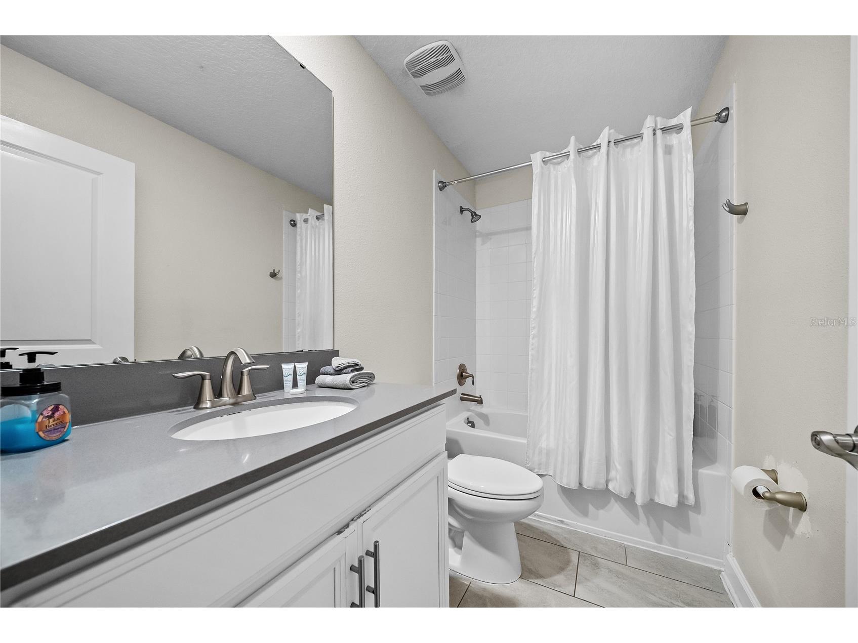4526 Narrative Lane Kissimmee FL 34746 O6377559 image75