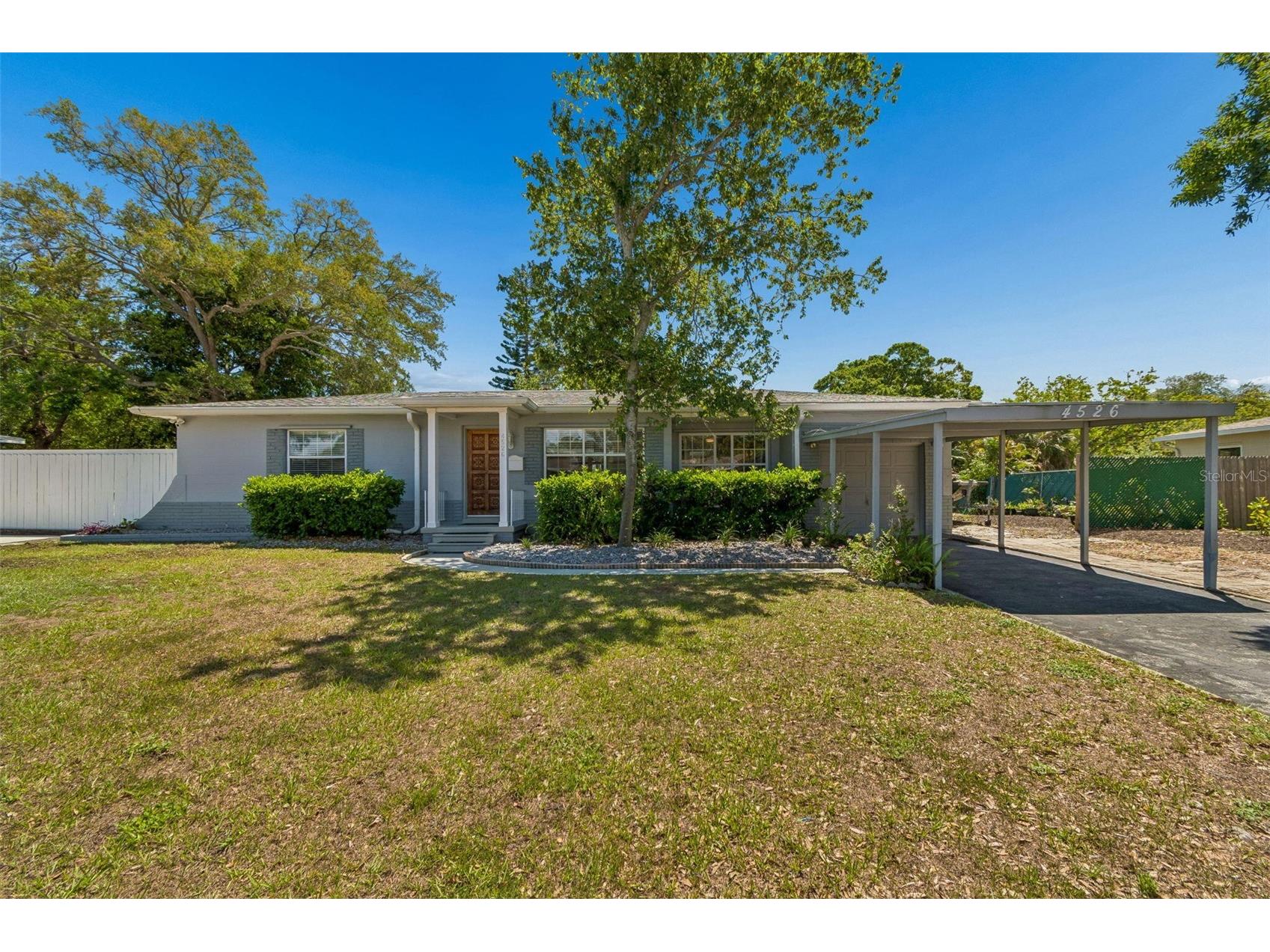 4526 Yardley Avenue N Saint Petersburg FL 33713 O6401866 image1