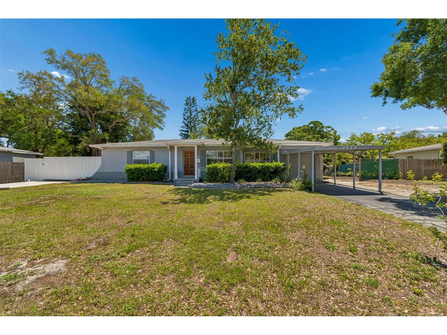4526 Yardley Avenue N Saint Petersburg FL 33713 O6401866 image2