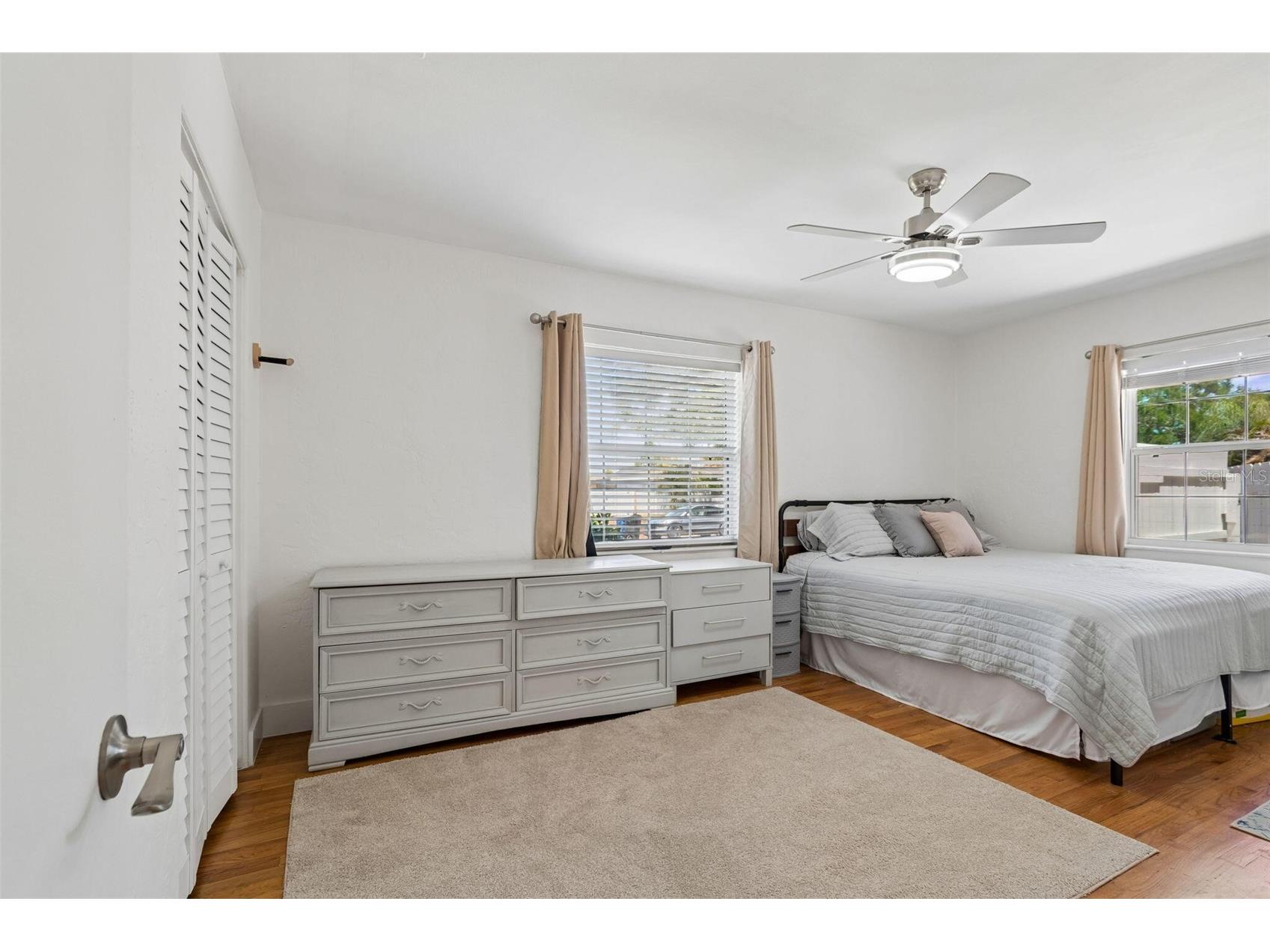 4526 Yardley Avenue N Saint Petersburg FL 33713 O6401866 image26