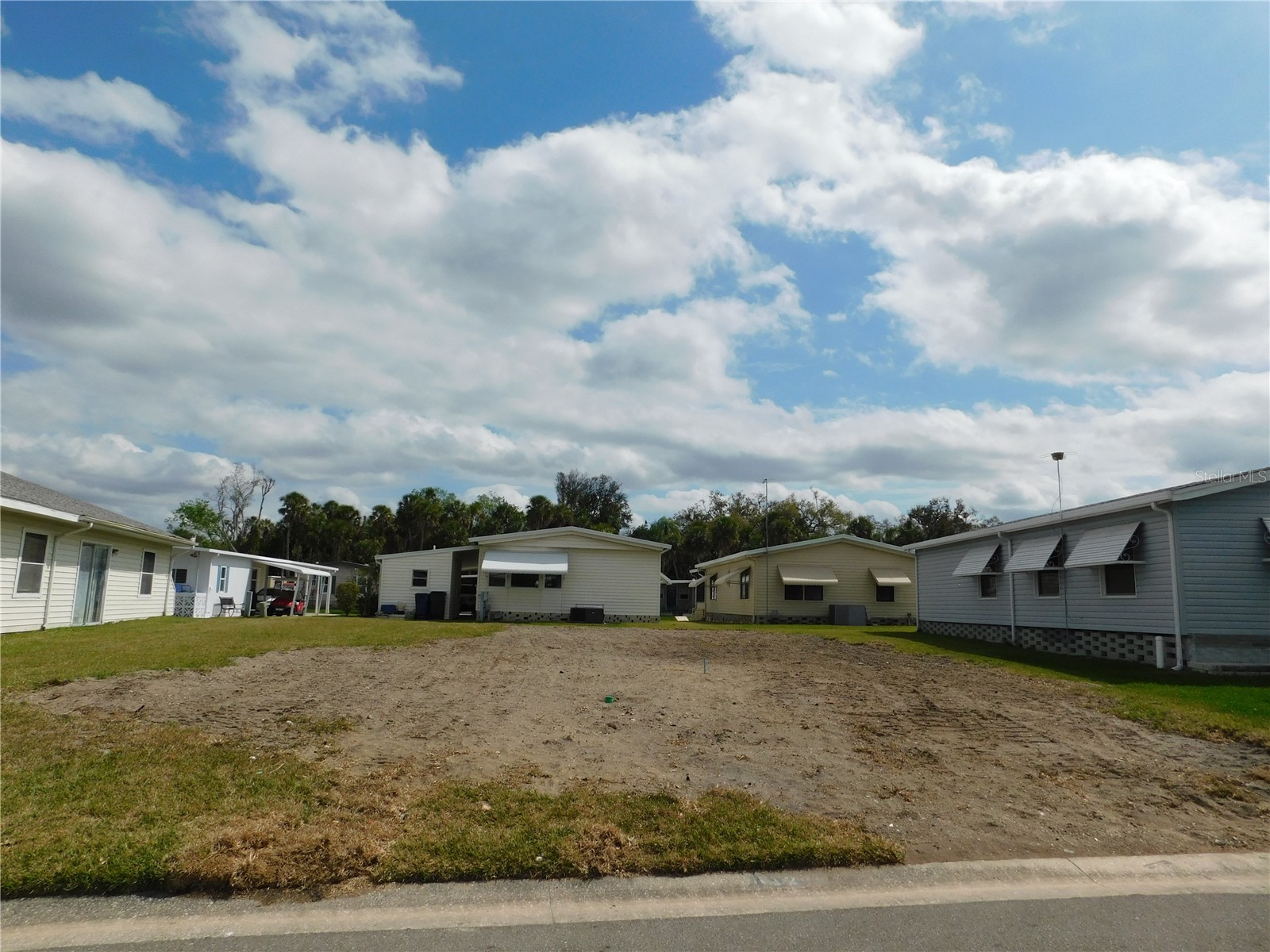 4527 13th Street E Ellenton FL 34222 A4684338 image1