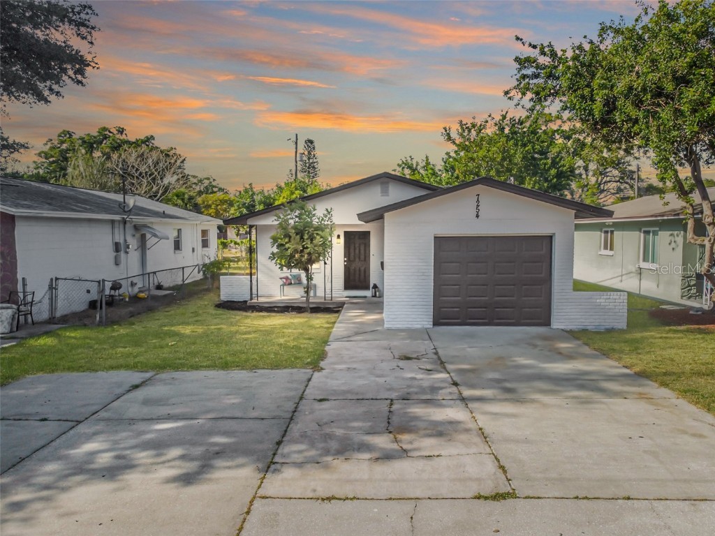 4527 21st Avenue S Saint Petersburg FL 33711 U8196658 image1