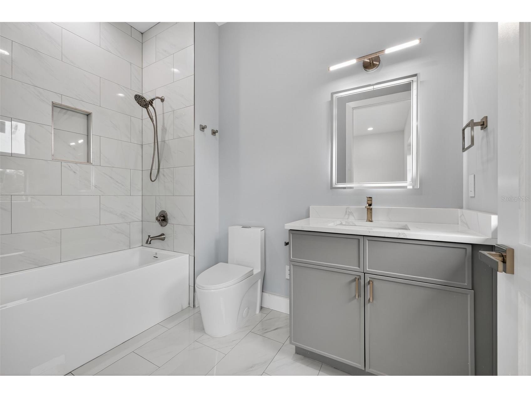 4527 26th Avenue S Saint Petersburg FL 33711 TB8472799 image34