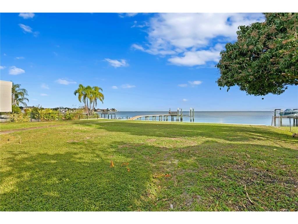 4527 Bayshore Boulevard NE Saint Petersburg FL 33703 - TAMPA BAY T3446150 image1