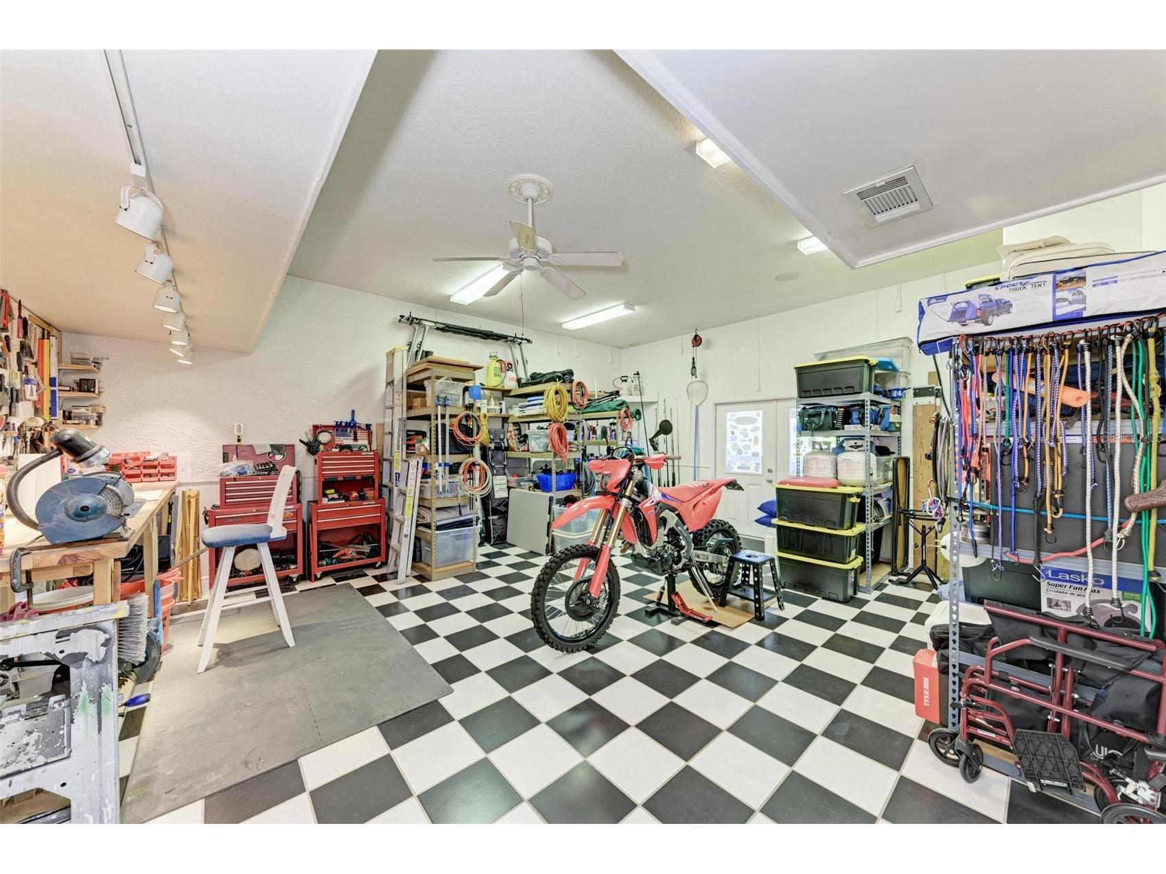 4527 Blue Marlin Drive Bradenton FL 34208 A4689672 image41