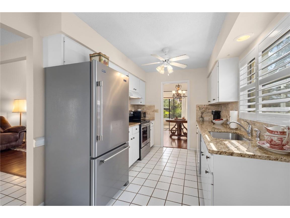 4527 La Jolla Drive Bradenton FL 34210 A4670962 image10