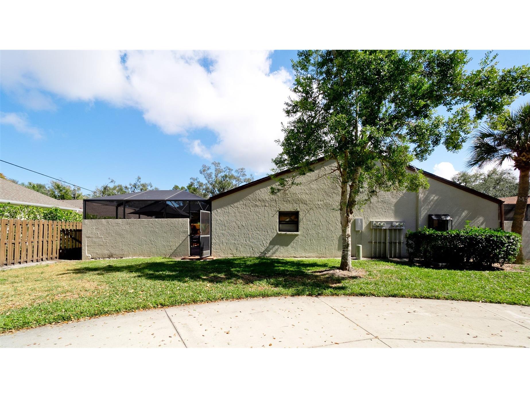 4527 Park Lake Terrace N Bradenton FL 34209 A4682375 image2