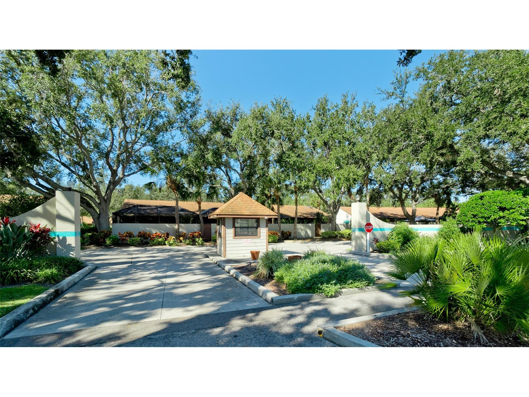 4527 Park Lake Terrace N Bradenton FL 34209 A4682375 image38