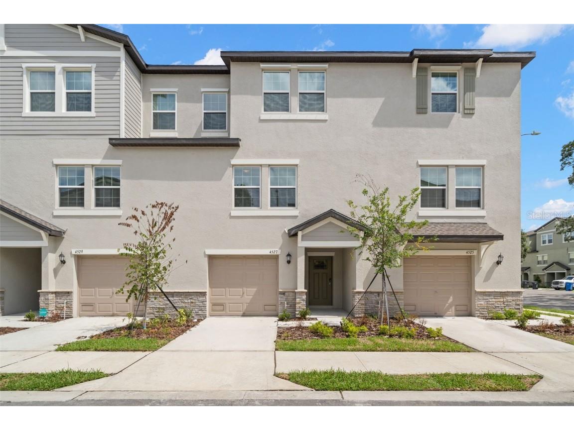 4527 Tuscan Loon Drive Tampa FL 33619 T3484721 image1
