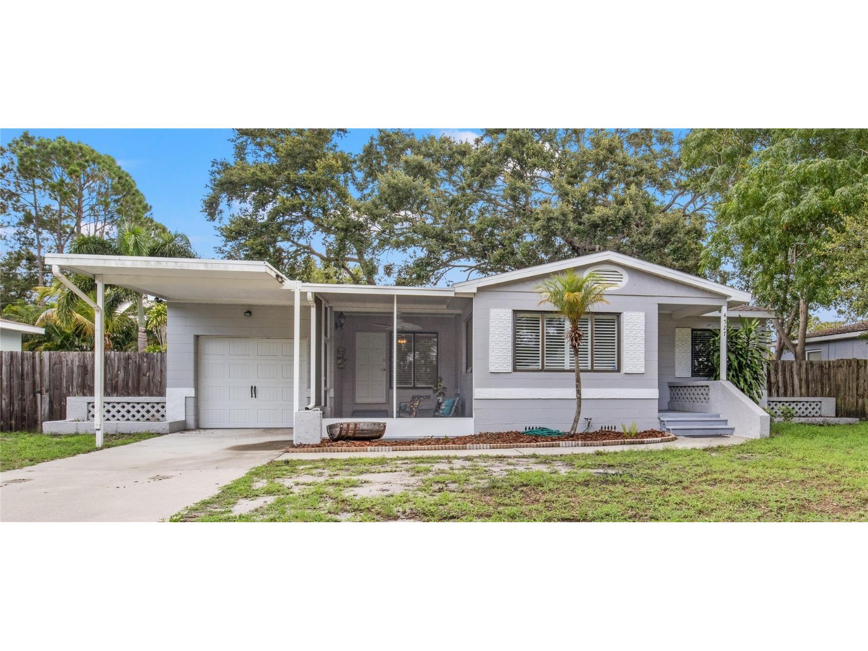 4527 Yardley Avenue N Saint Petersburg FL 33713 U8208803 image1