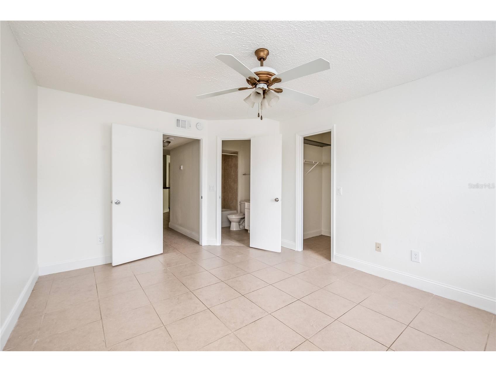 4528 Commander Drive #2011 Orlando FL 32822 O6409195 image13