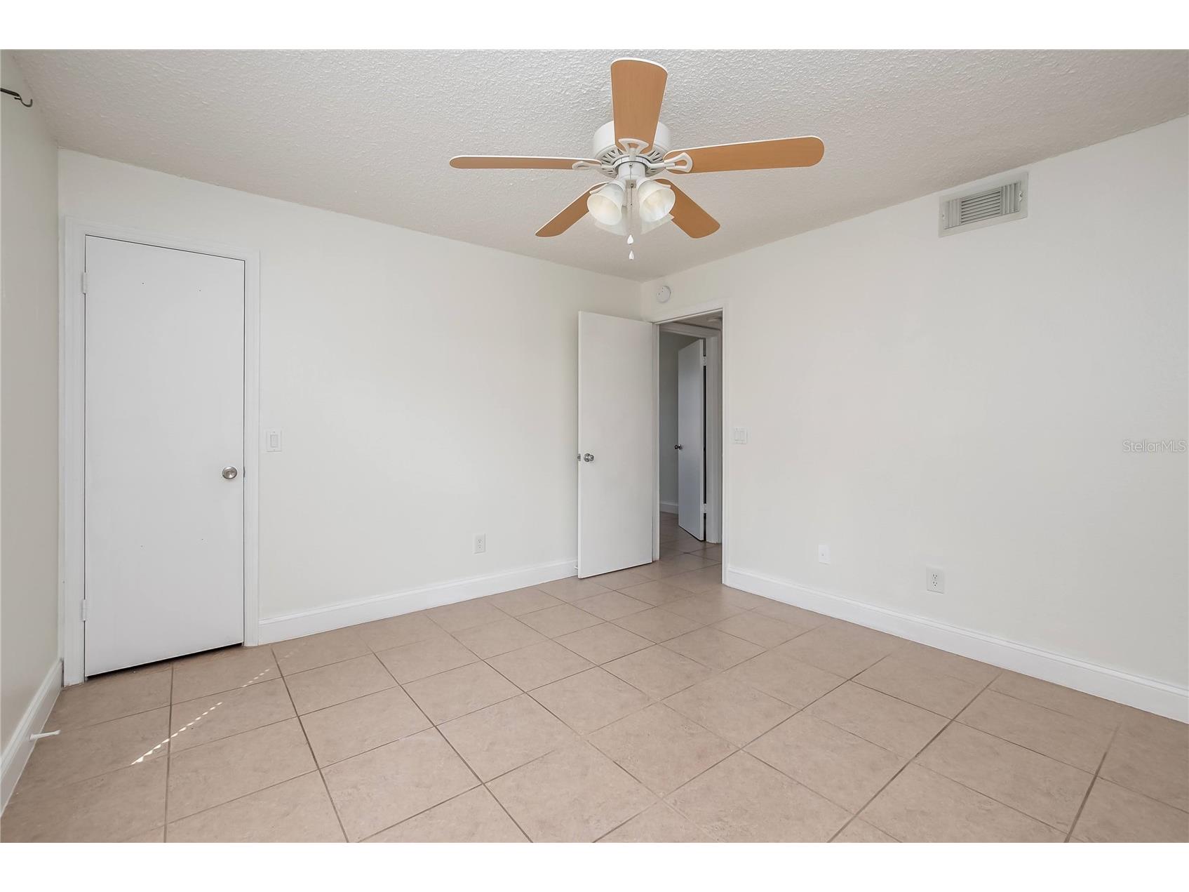 4528 Commander Drive #2011 Orlando FL 32822 O6409195 image16