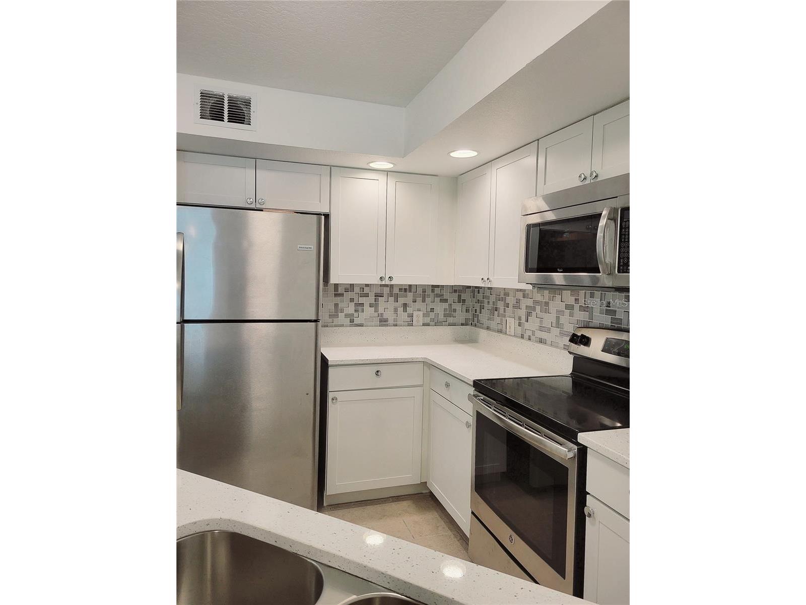 4528 Commander Drive #2011 Orlando FL 32822 O6409195 image7
