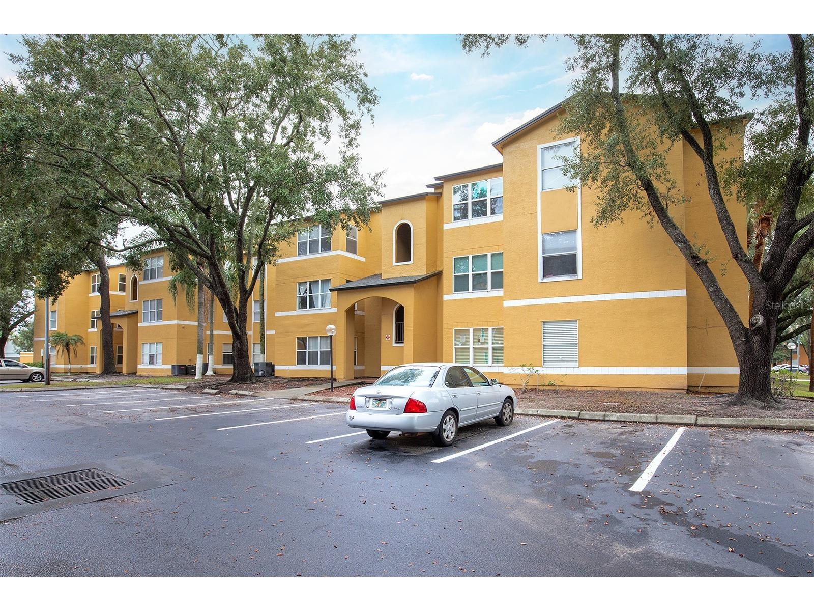 4528 Commander Drive #2018 Orlando FL 32822 O6356181 image1