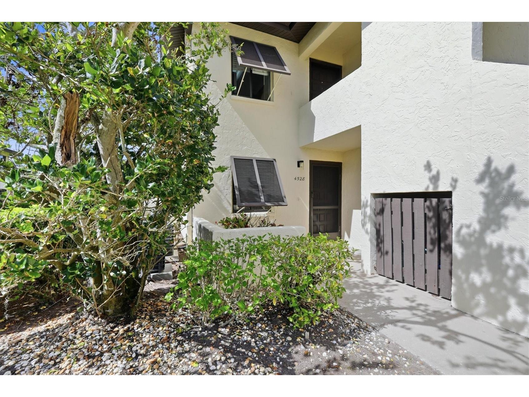 4528 Longwater #35 Sarasota FL 34235 A4690305 image3
