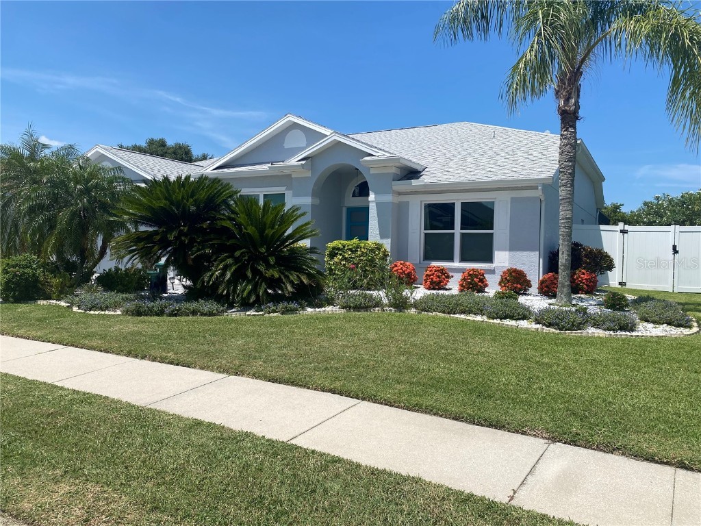 4528 Useppa Drive Bradenton FL 34203 A4575382 image1