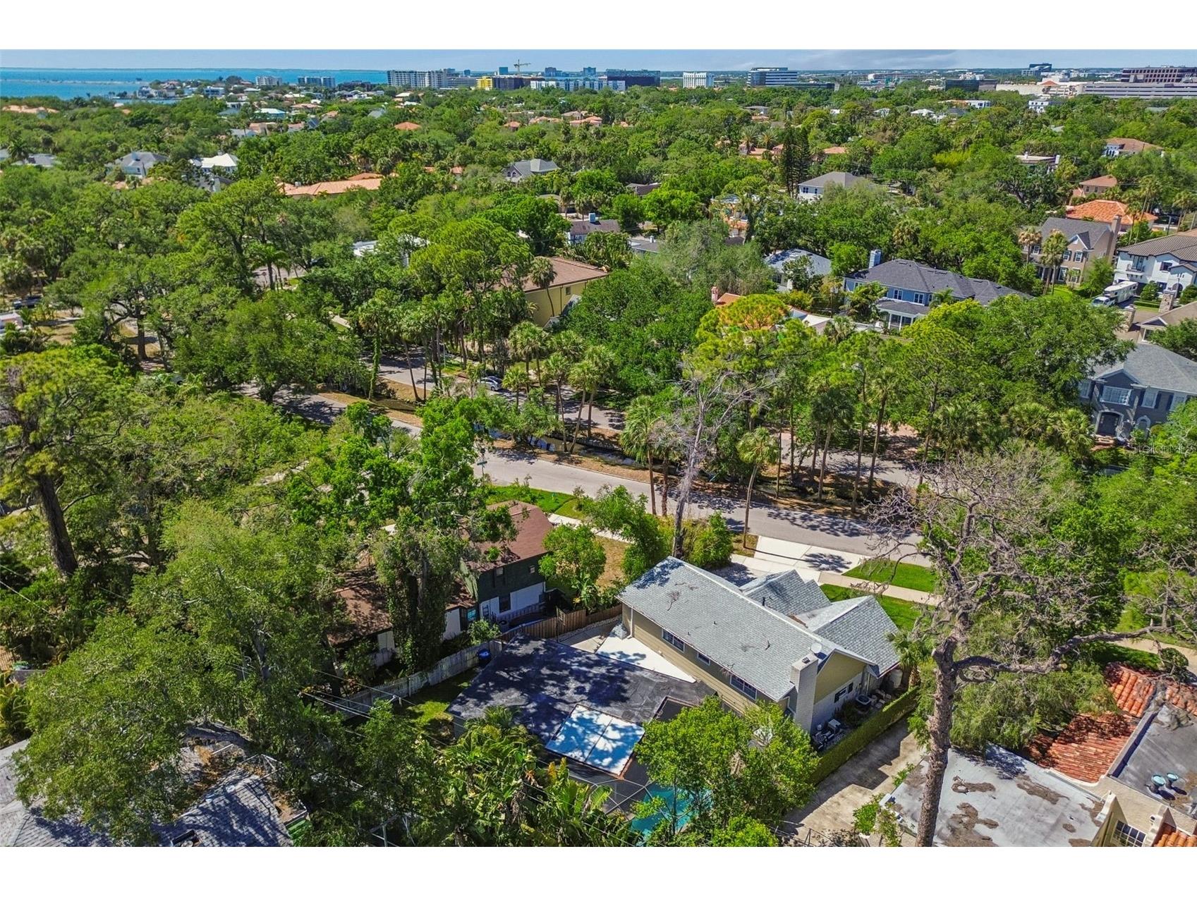 4528 W Woodmere Road Tampa FL 33609 TB8497202 image94
