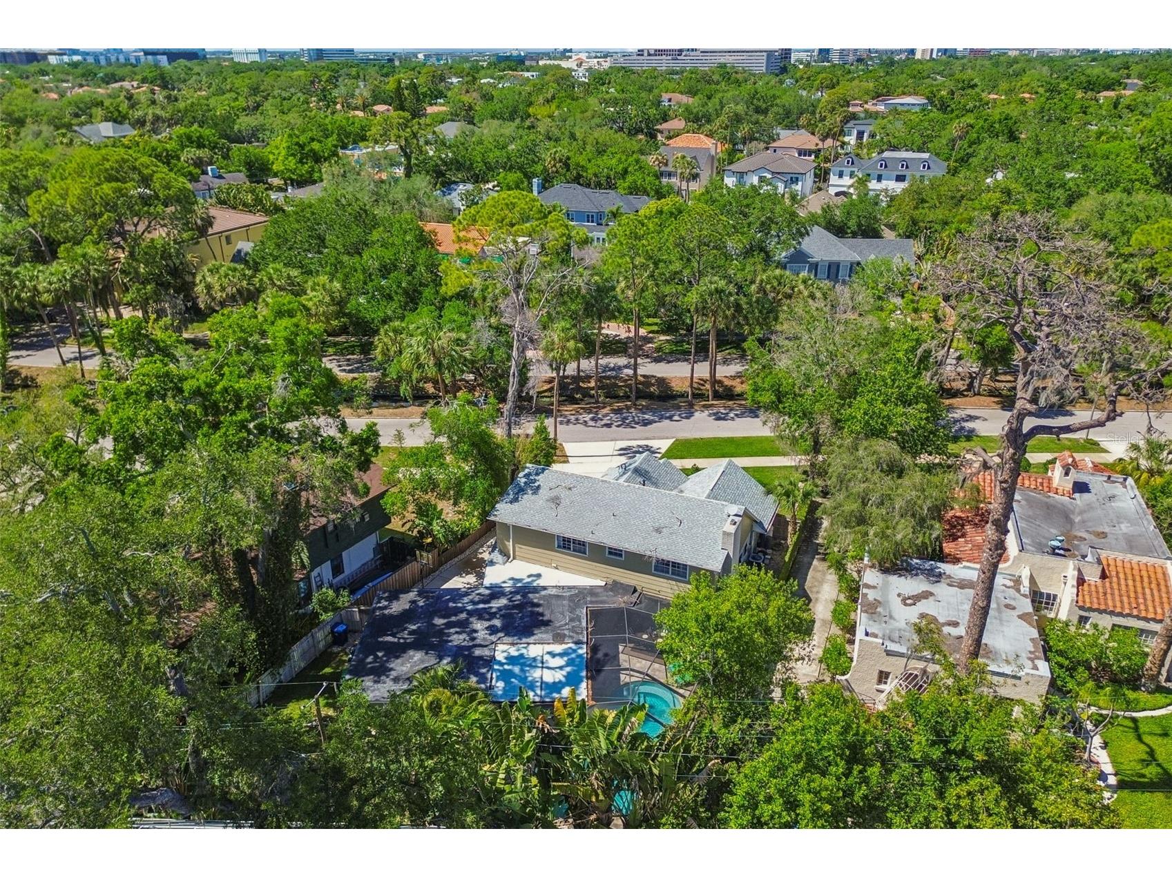 4528 W Woodmere Road Tampa FL 33609 TB8497202 image97