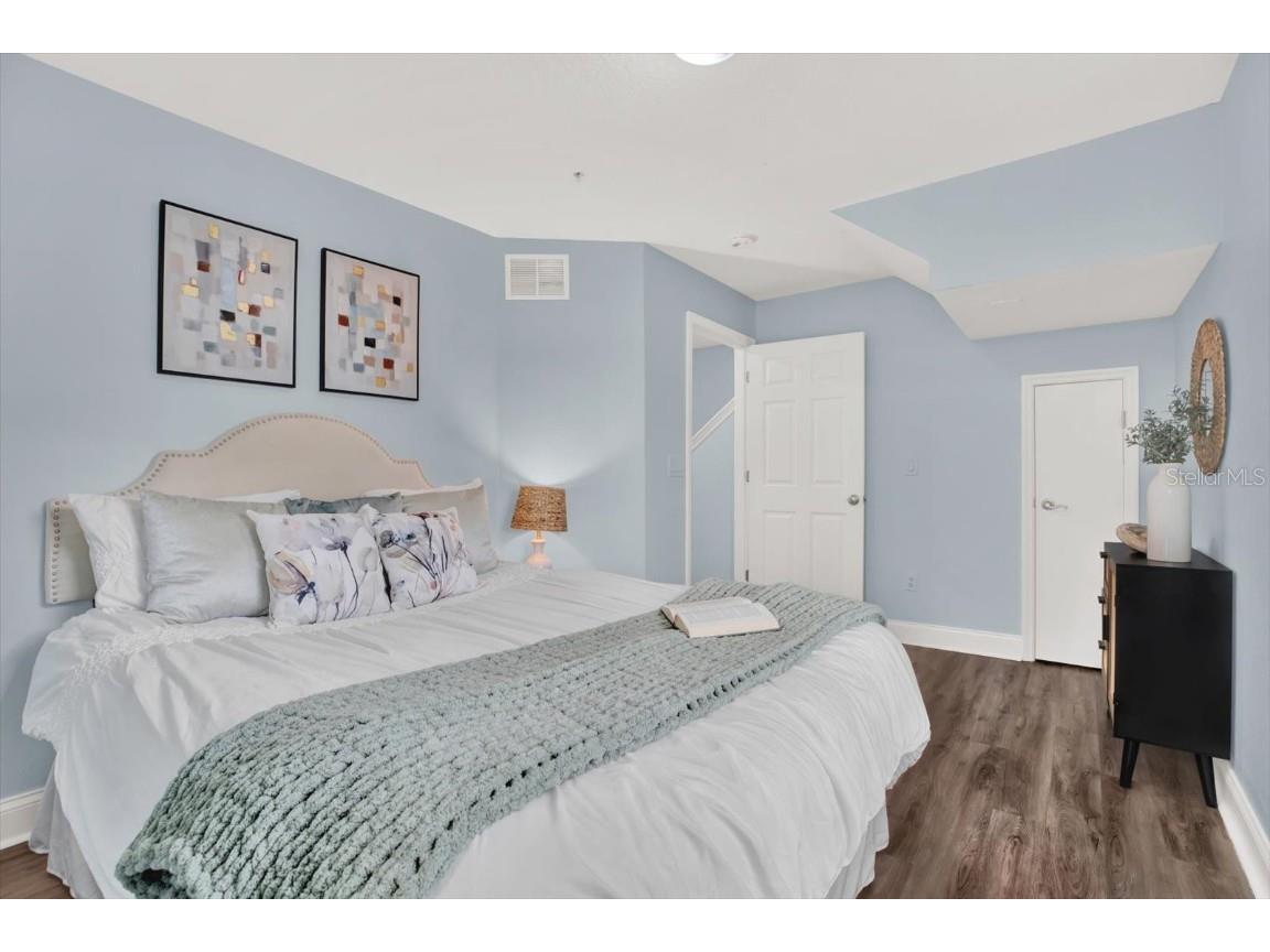 4529 Bay Spring Court Tampa FL 33611 TB8443659 image4