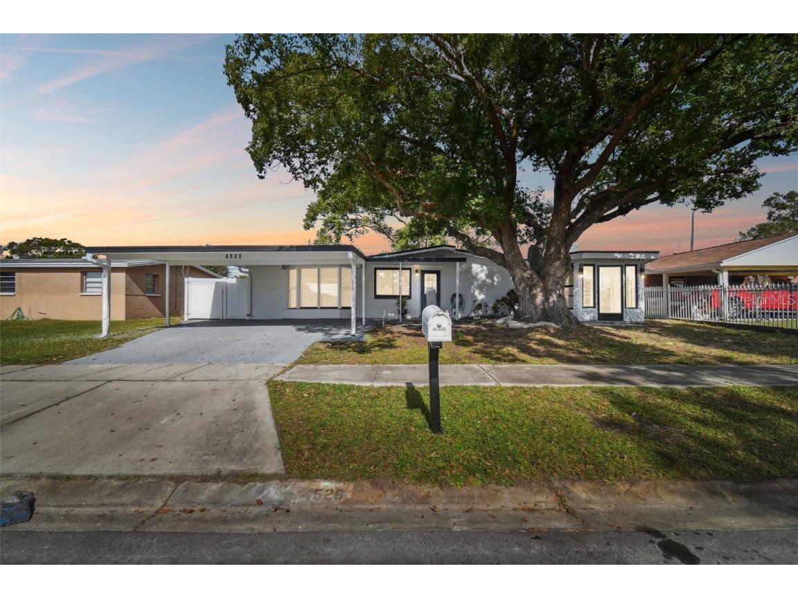 4529 W Fern Street Tampa FL 33614 TB8331863 image1