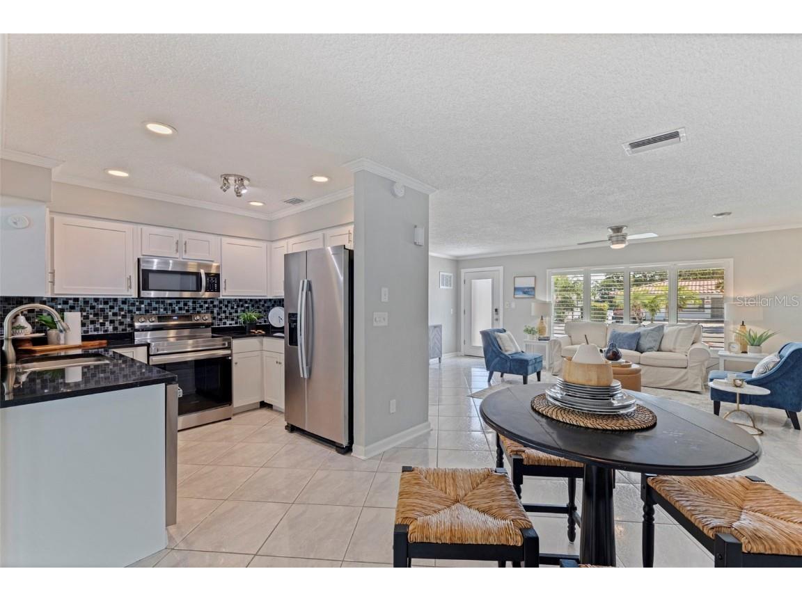 453 85th Avenue Saint Pete Beach FL 33706 TB8442384 image11