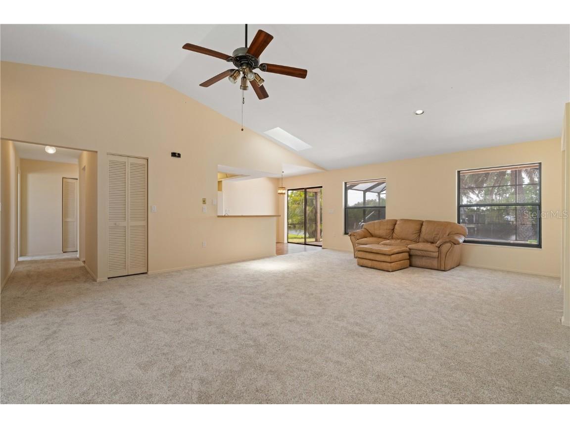 453 Carolyn Lane Punta Gorda FL 33950 C7509093 image5