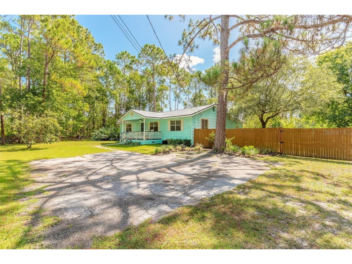 453 Elizabeth Street Deltona FL 32725 V4943438 image1