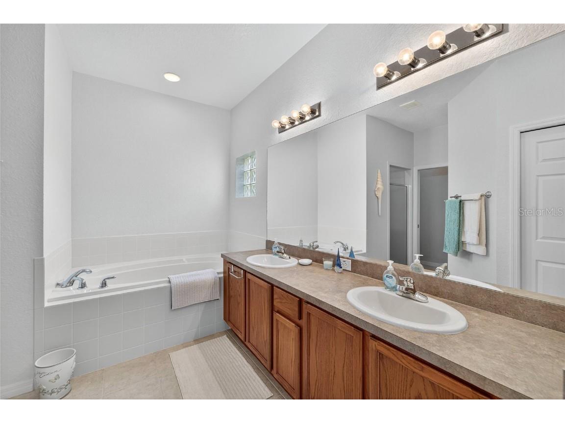 453 Nolane Lane Polk City FL 33868 L4955613 image34