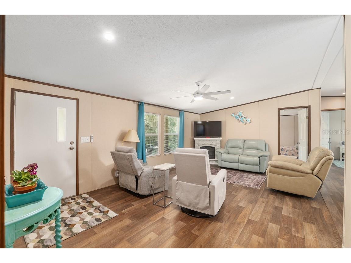 453 Old Hawthorne Road Hawthorne FL 32640 OM709241 image12