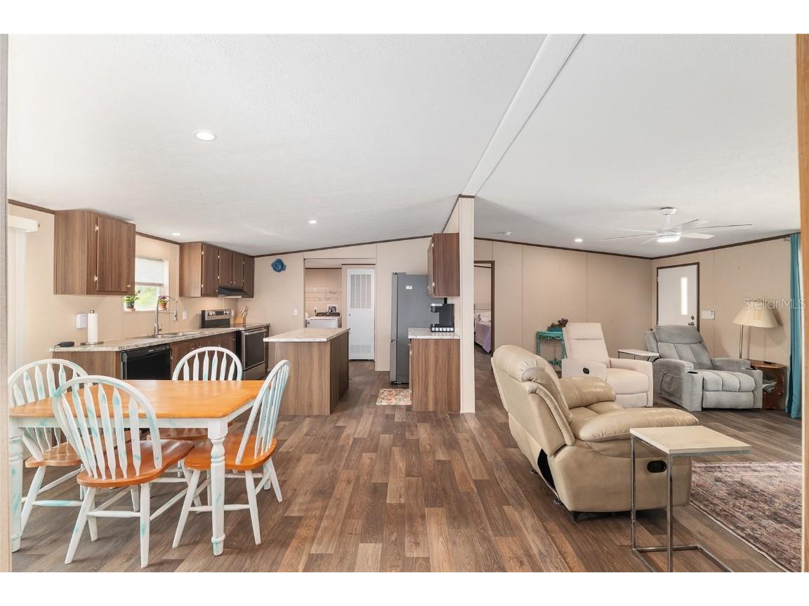 453 Old Hawthorne Road Hawthorne FL 32640 OM709241 image18