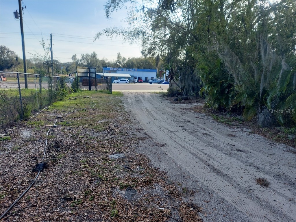 453 W Dr Martin Luther King Jr Boulevard Seffner FL 33584 T3461113 image6