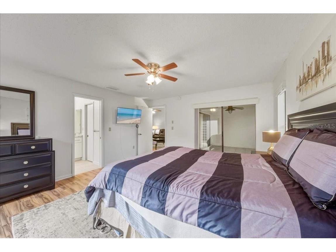 4530 Atwood Cay Circle #13 Sarasota FL 34233 A4673606 image28