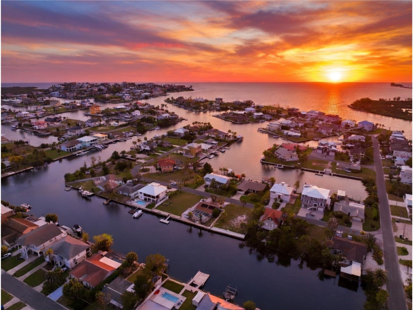 4530 Gulfstream Drive Hernando Beach FL 34607 W7883799 image16