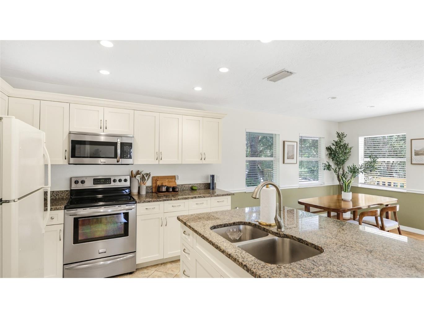 4530 Murdock Avenue Sarasota FL 34231 A4663459 image10