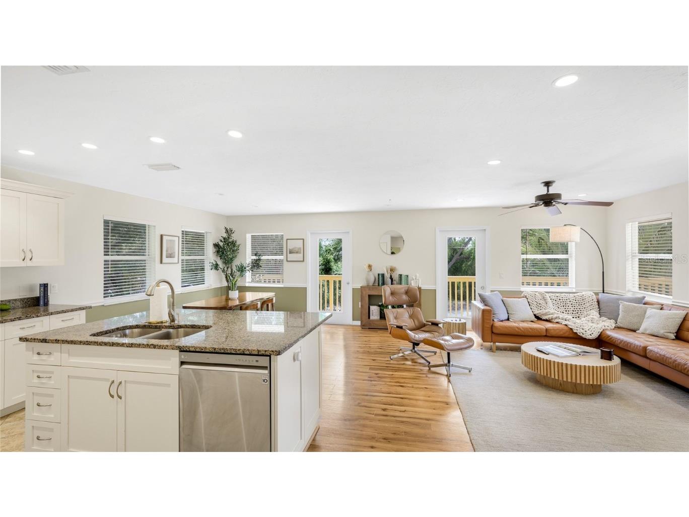 4530 Murdock Avenue Sarasota FL 34231 A4663459 image5