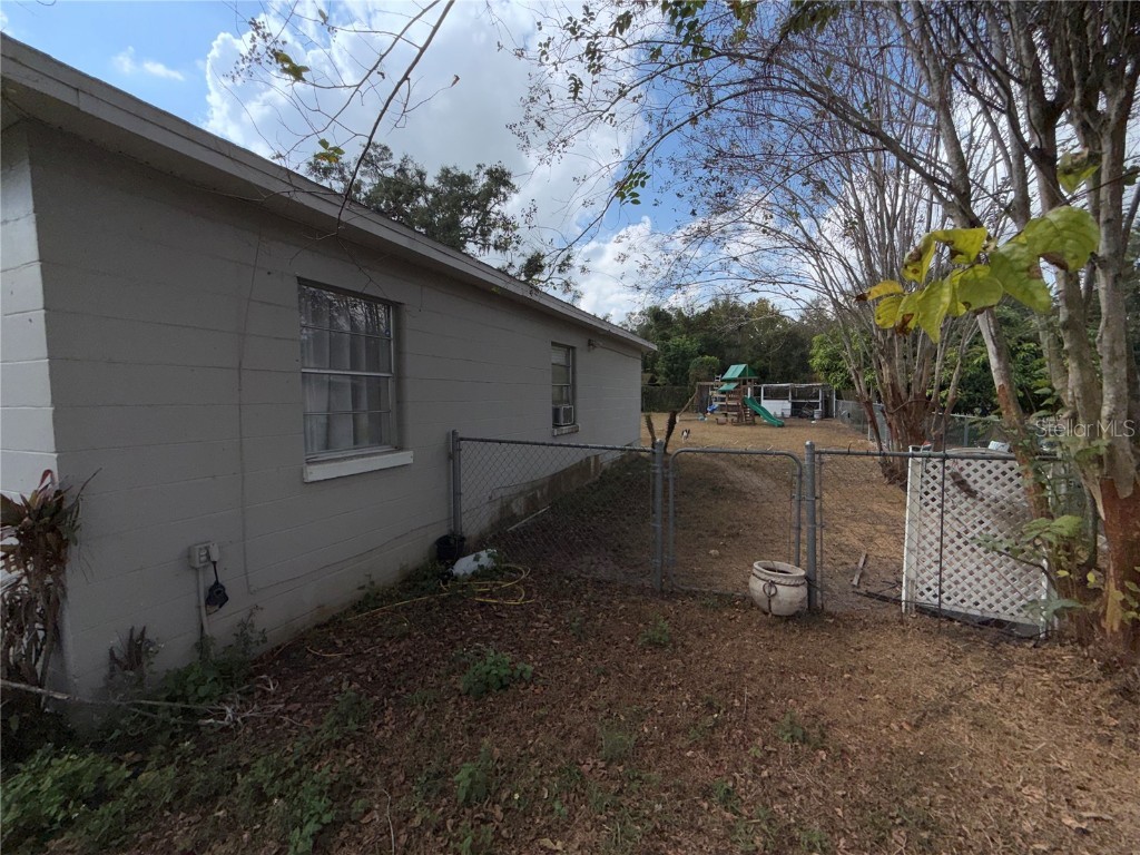 4530 Swinger Road Dover FL 33527 TB8452680 image13