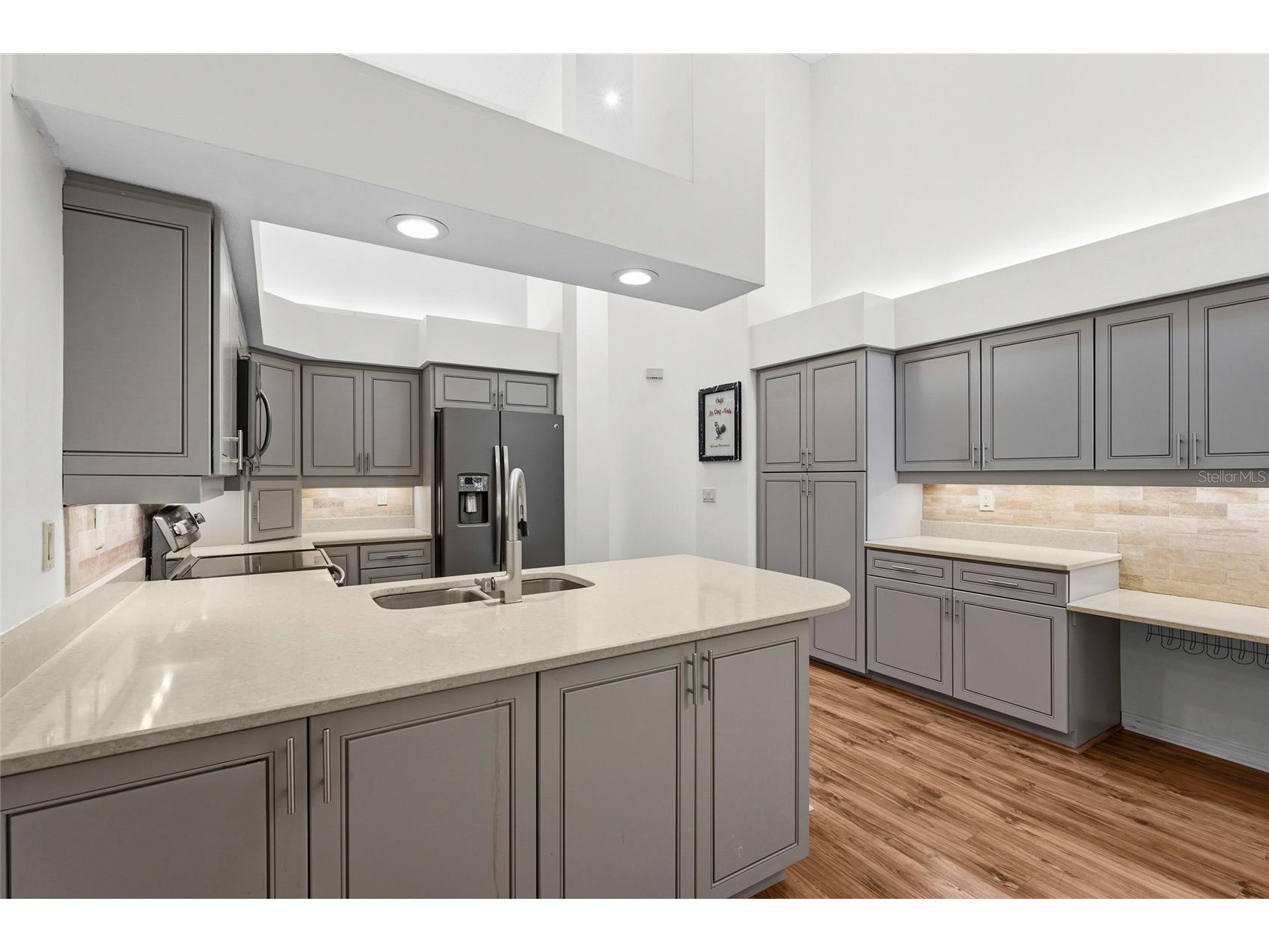 4531 Las Brisas Lane Sarasota FL 34238 A4686168 image5