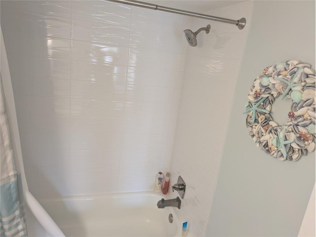 4531 Longwater #16 Sarasota FL 34235 A4658119 image17