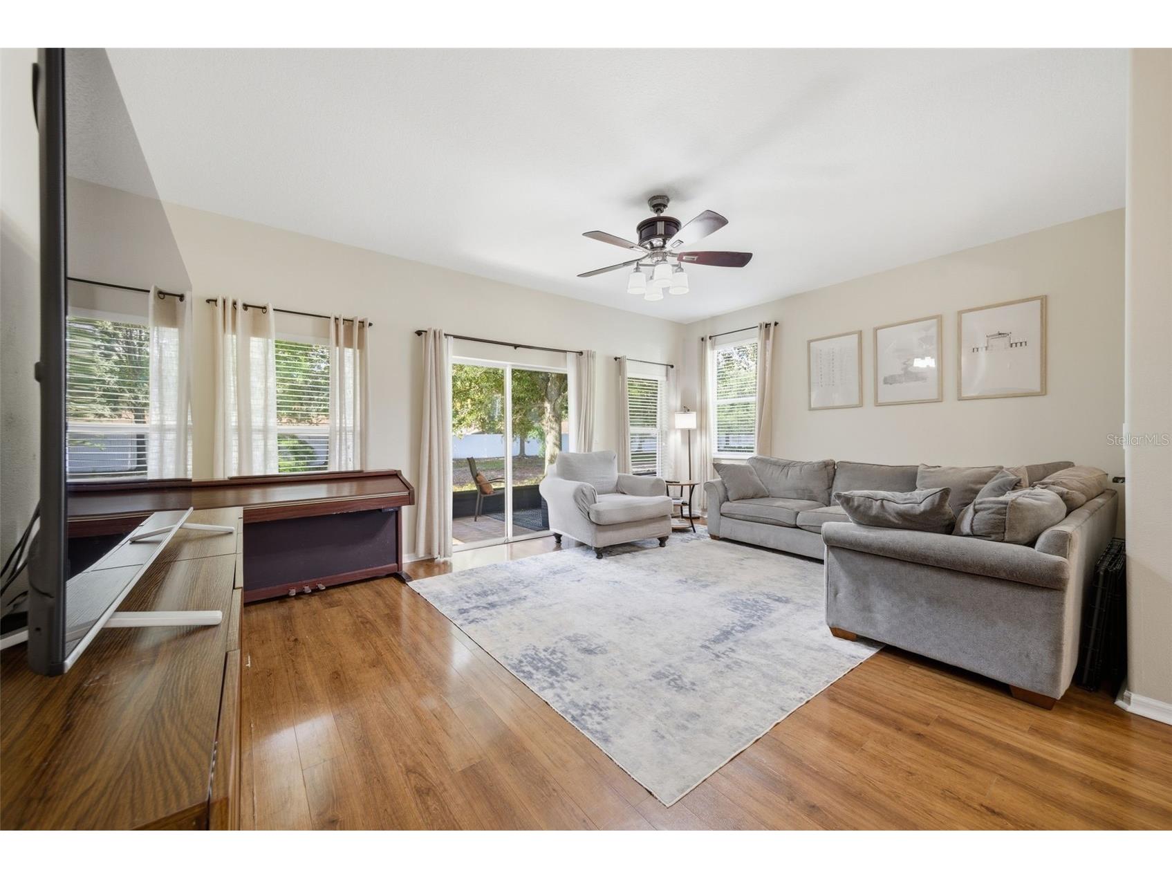 4532 Amberly Oaks Court Tampa FL 33614 TB8511409 image14