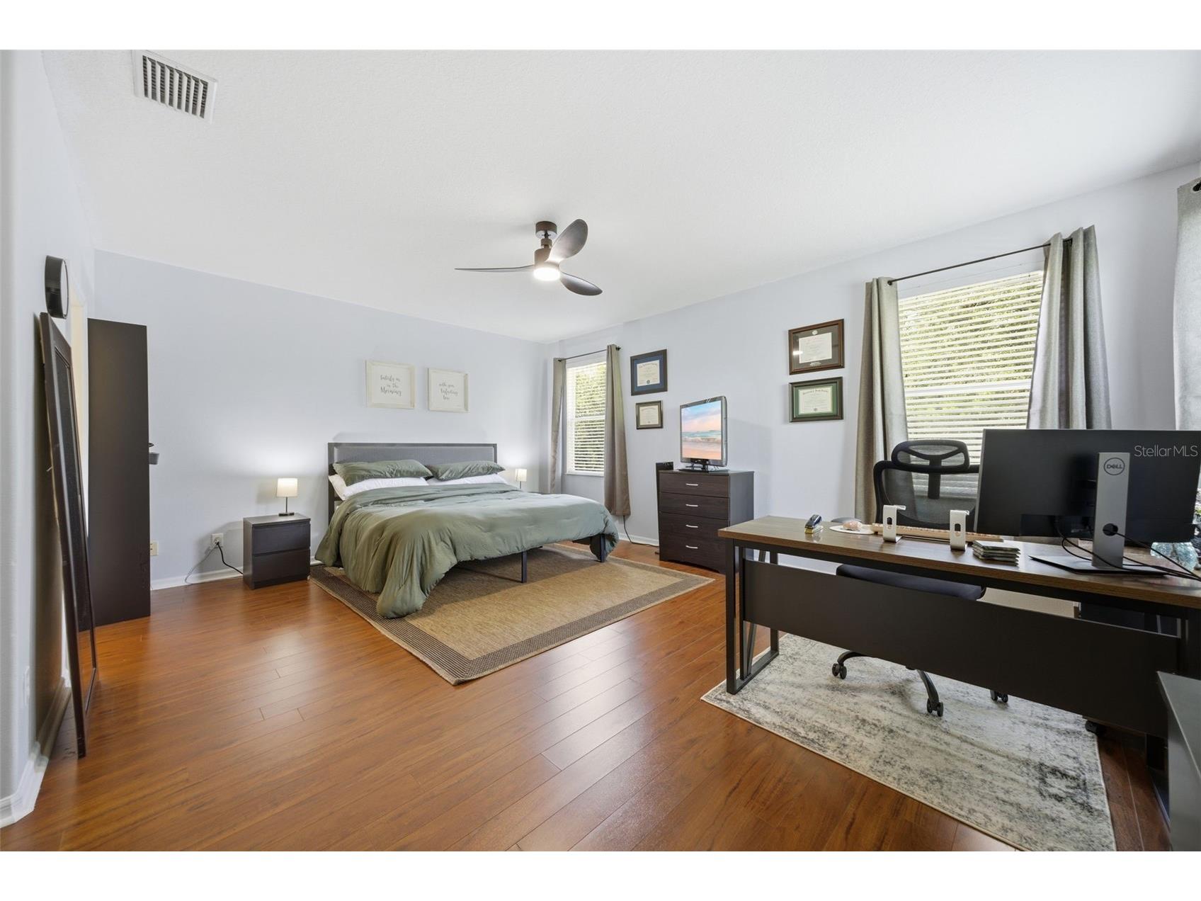 4532 Amberly Oaks Court Tampa FL 33614 TB8511409 image19